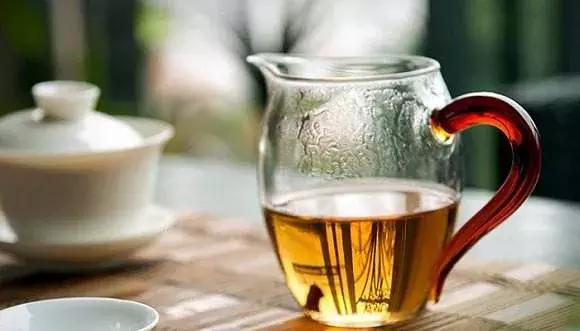中暑腹泻没胃口吃什么好,夏天中暑没胃口吃什么
