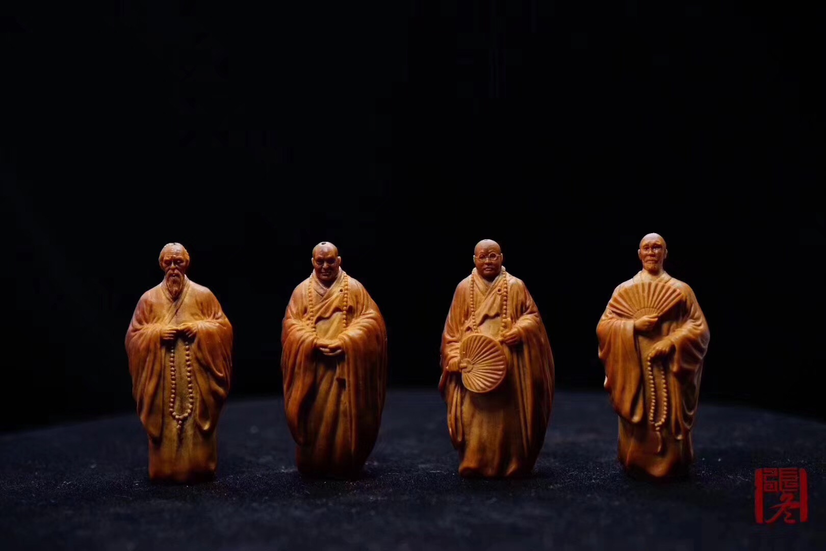 核雕王朝精品核雕,百匠决文玩臻品