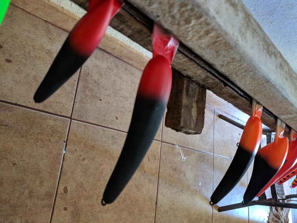 路亚钓鱼穷三代,路亚如何做假饵