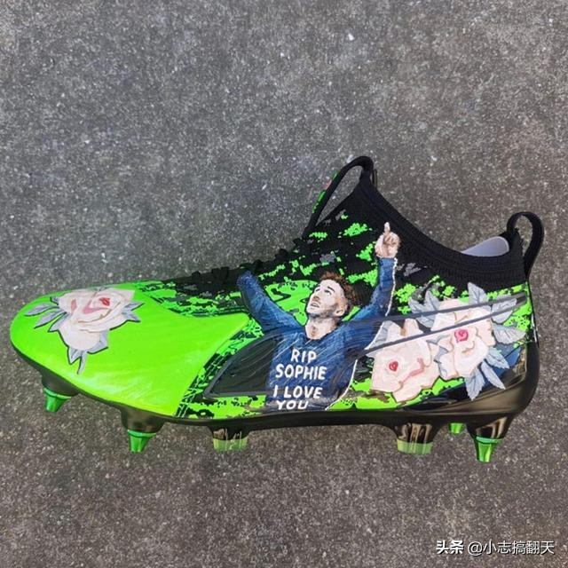 詹姆斯上脚lebron19,詹姆斯上脚lebron16low湖人配色