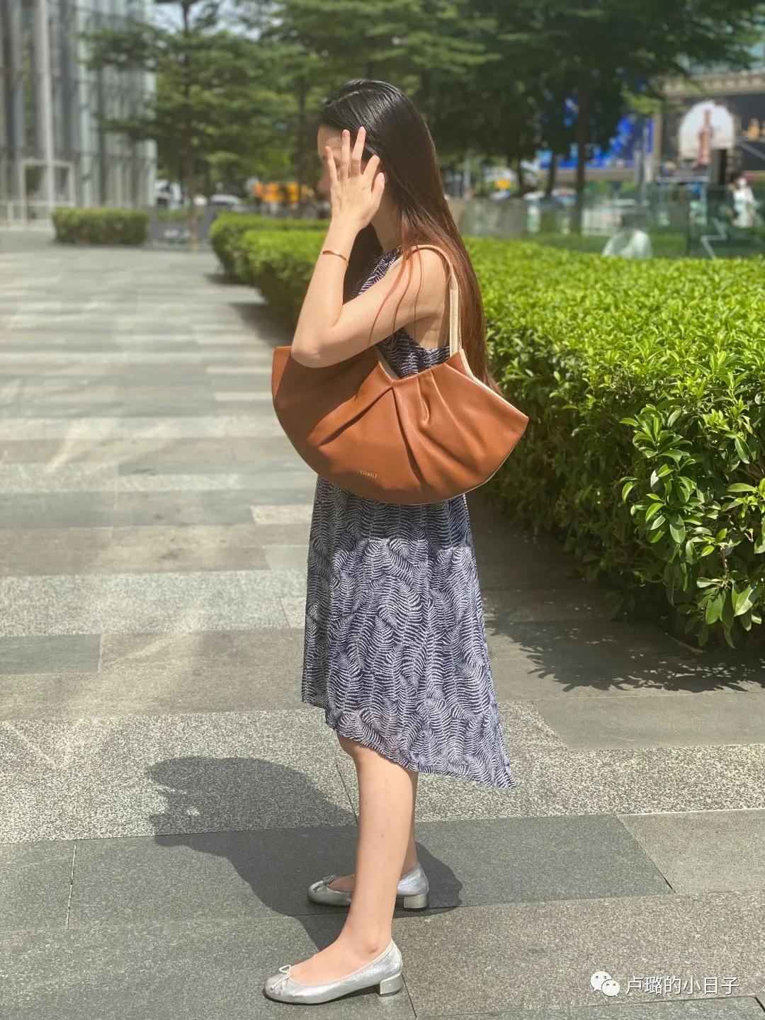 职场女性简单轻便托特包推荐,初入职场轻奢托特包推荐