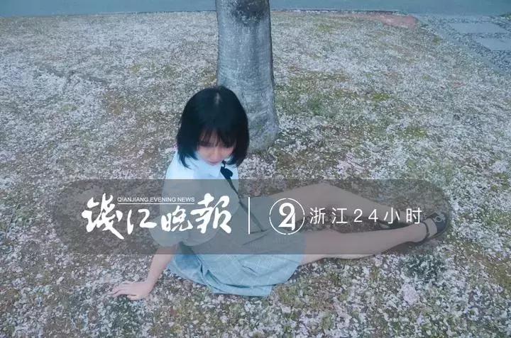 21岁女孩腹痛难忍,21岁女大学生腹痛不止