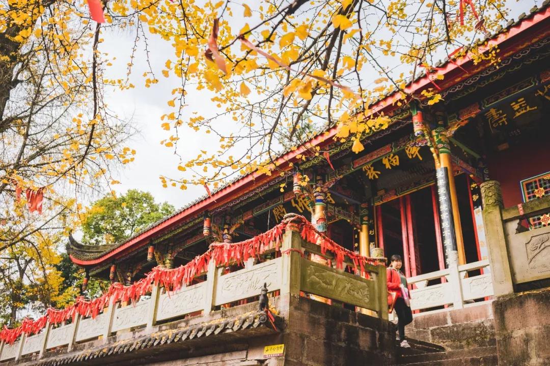 金堂天府花园水城,金堂距龙泉好远