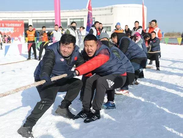 冰上龙舟点燃冬日激情：全国各地赛事蓬勃开展
