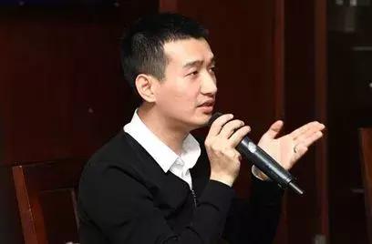 有人20岁就赚到了100万,有人20岁成功有人50岁依然平凡