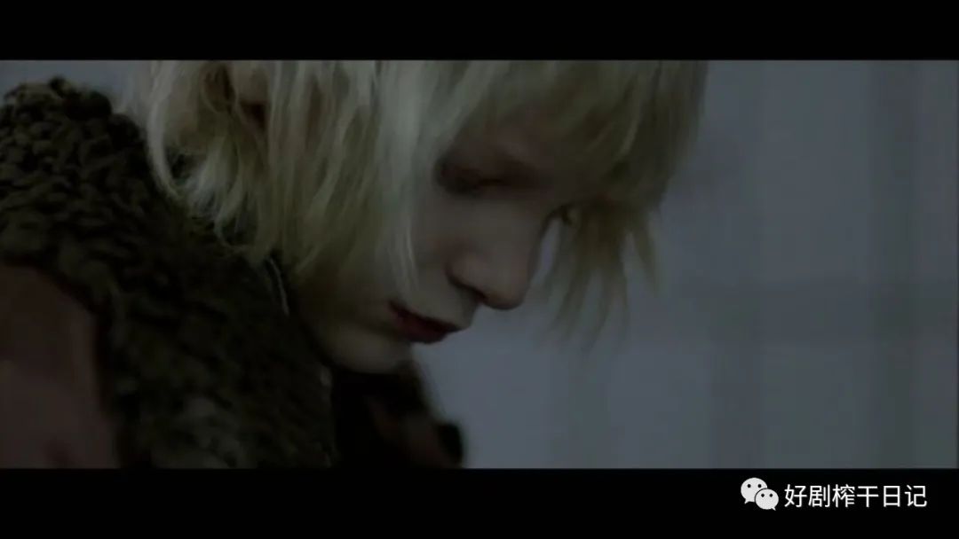 血色入侵伏笔深度解析,恐怖而有内涵的电影