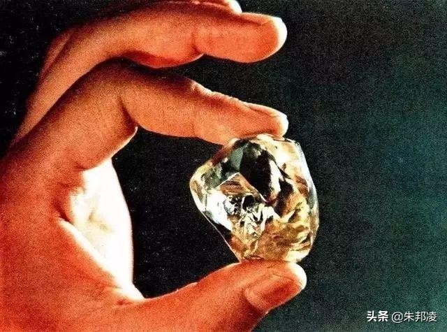 国内发现最大的钻石是哪两个,中国发现多少大个的钻石原石