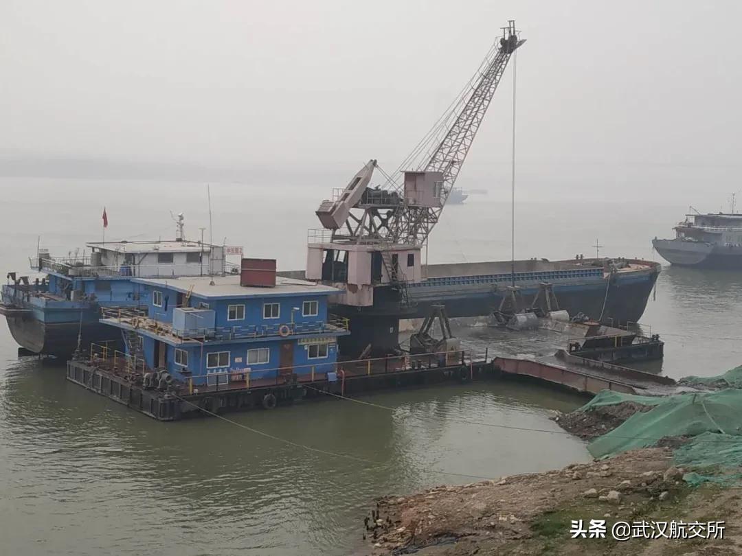 船舶竞价|直降20万！华通浮358起重趸船及新洲囤11港用趸船第二次网络竞价通知