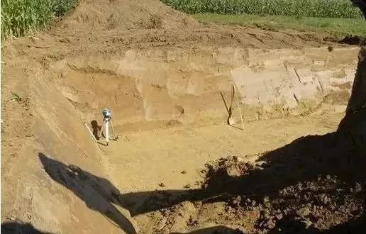 农村自建房地基怎么样最合适,农村自建房地基怎么做才不潮湿