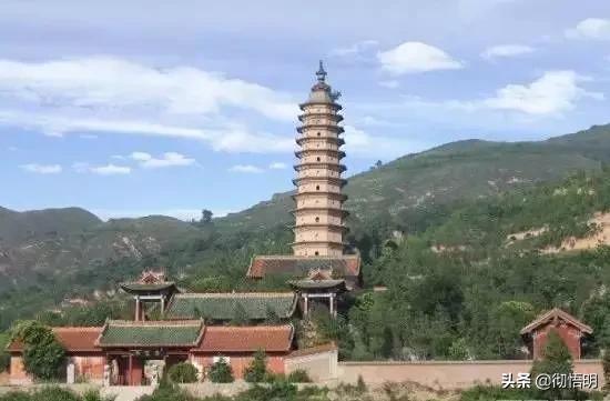 世界最震撼的人文景观,世界上的独特人文景观