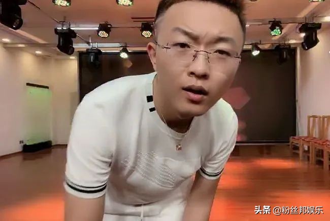 yy流氓三金为什么借钱,yy流氓三金现实出了什么事