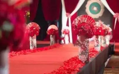 中式路引布置,中式婚礼一般用几个路引灯