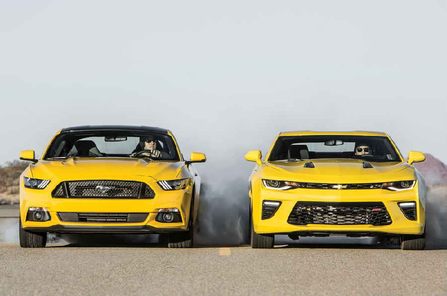 2022款科迈罗和mustang哪个好,野马mustang和科迈罗哪个更适合