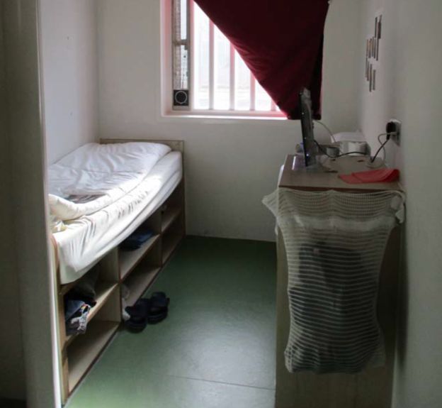 监狱改造酒店视频,监狱改度假村