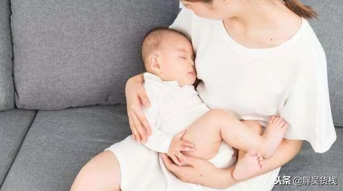 营养成分比较高的牛奶,比较接近母乳的牛奶