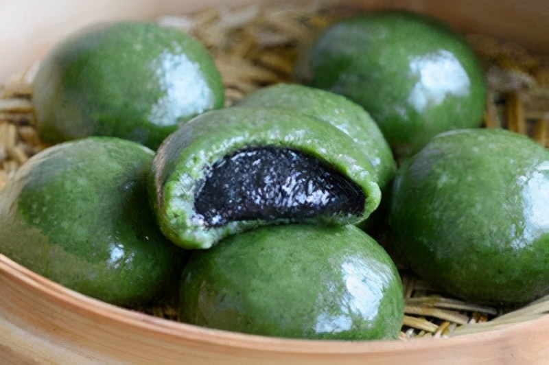 一万日元的日本和菓子，爸爸原来是十块钱的清明团子
