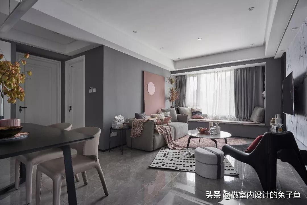 深灰色地砖墙面搭配什么颜色,墙面灰色搭配什么样的地砖好看
