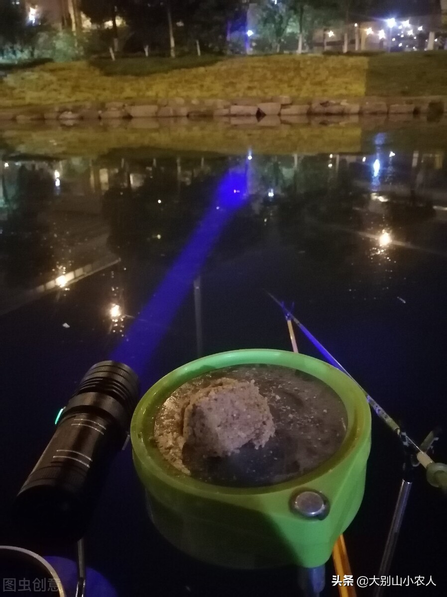 真•全村吃饭蛇：脾气温顺但毒素却能深入骨髓，就是被咬后要睡觉