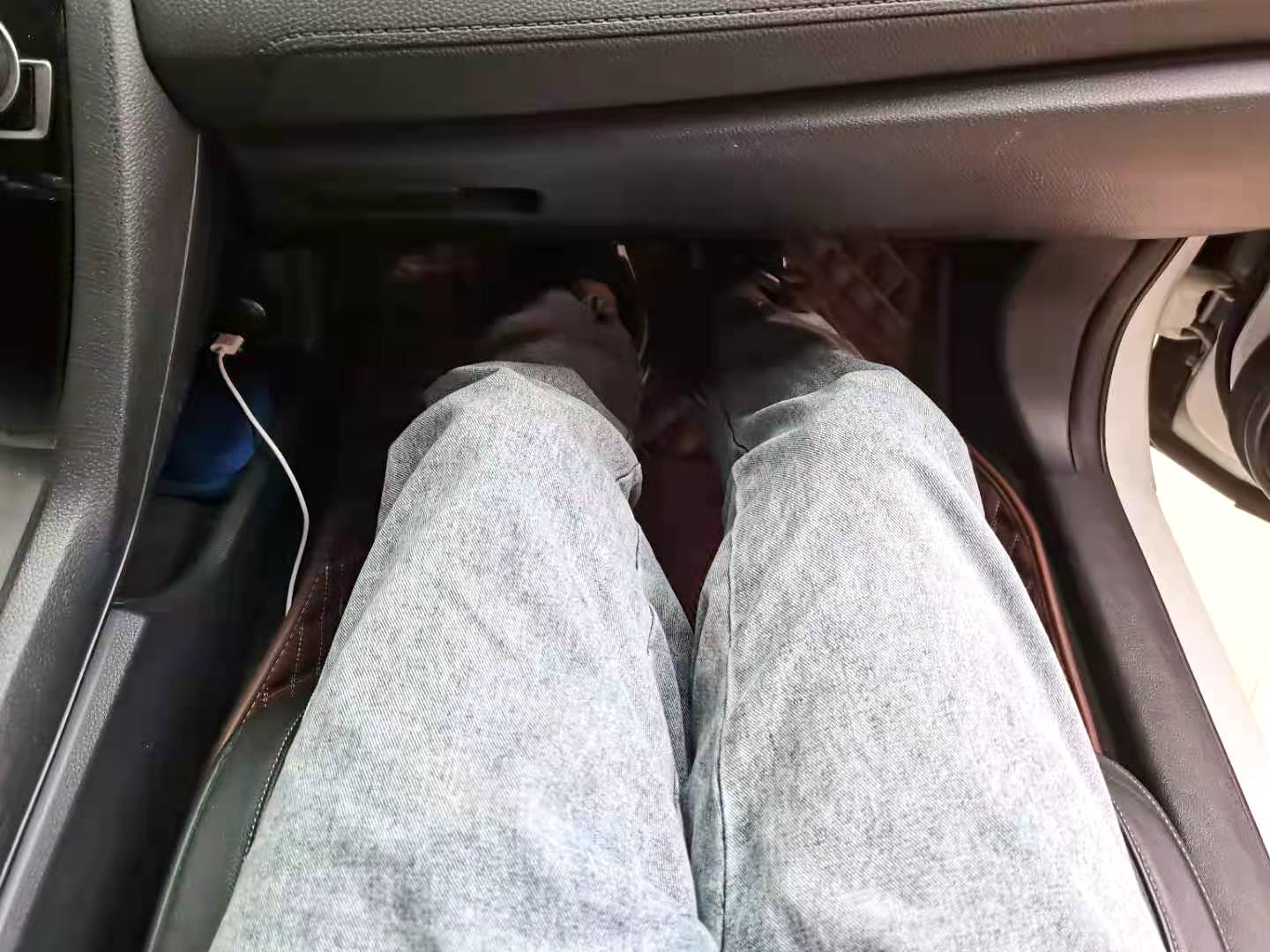 十代思域用车感受怎么样 (三厢手动十代思域驾驶感受)