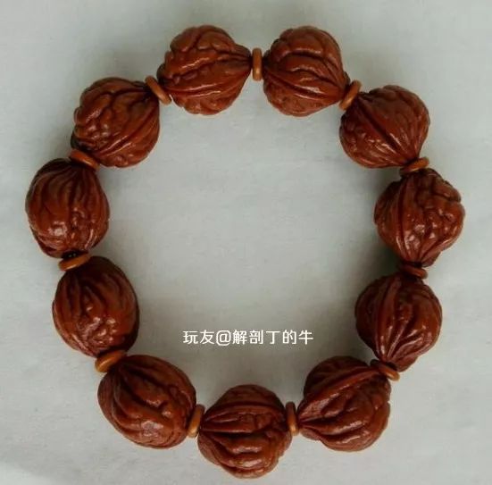 桃核辟邪神器,桃核能辟邪真实事件