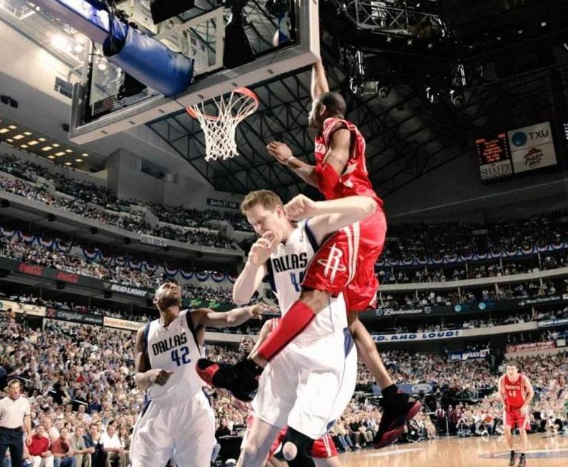 nba最具侮辱性扣篮,nba史上十佳残暴扣篮