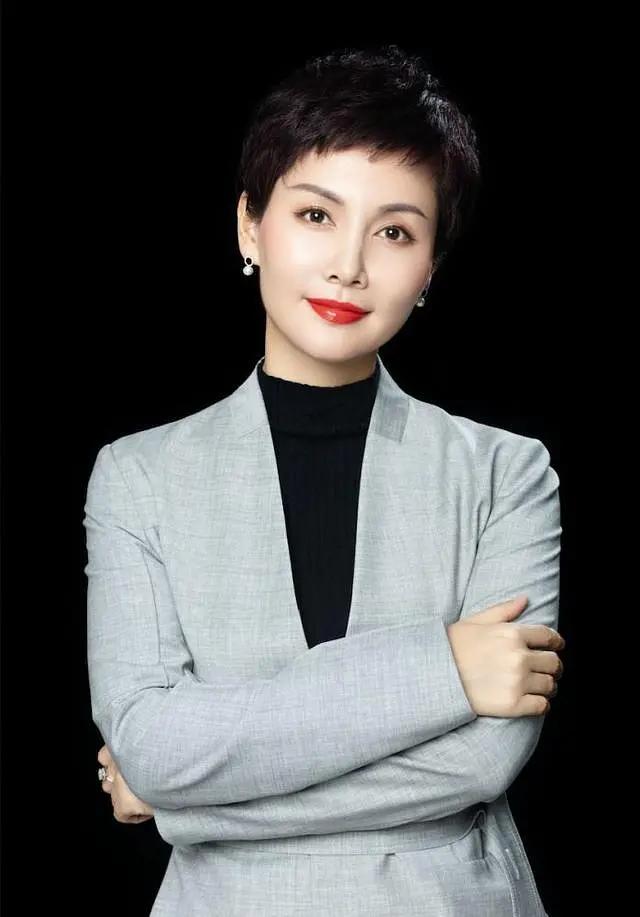 李筱懿教你做优雅又自由的女人,李筱懿帮你打造脾气优势