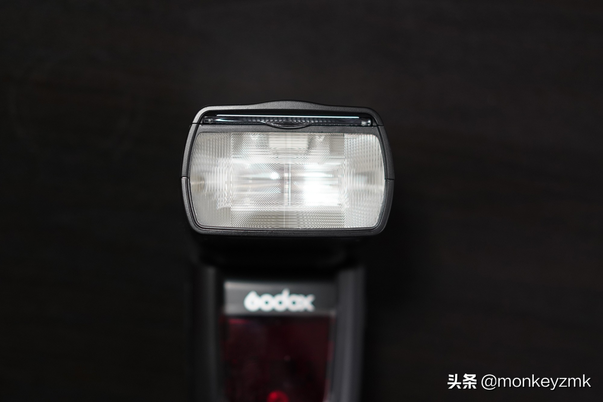 神牛闪光灯tt600值不值得买,神牛闪光灯tt685使用教程