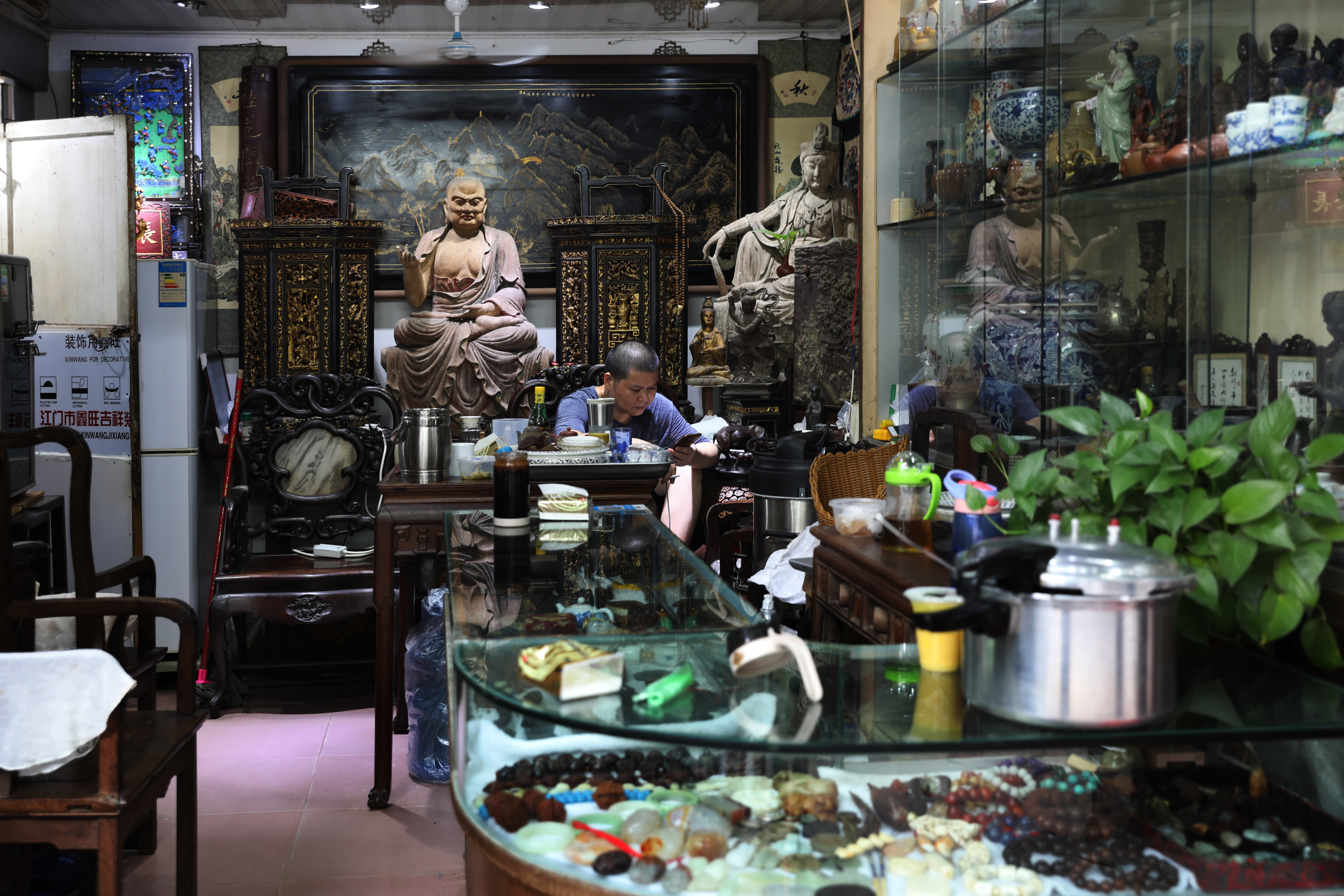 广州玉器街附近,广州玉器市场里面的玉多少钱