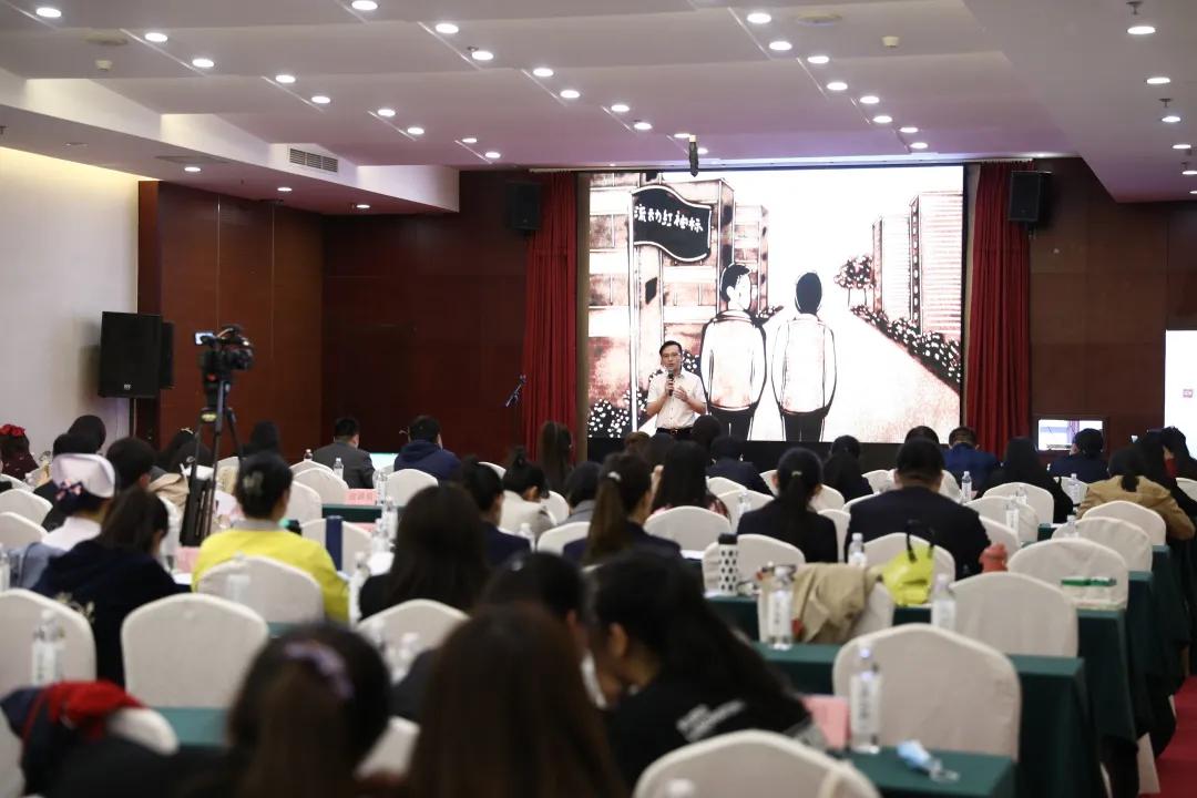 【*党**史领会】三间房乡：开展“永远跟*党**走奋进新时代”*党**史领会教育