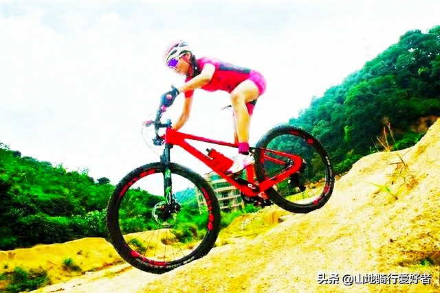 捷安特xtcadv山地车好骑吗,捷安特xtcadv2山地车介绍