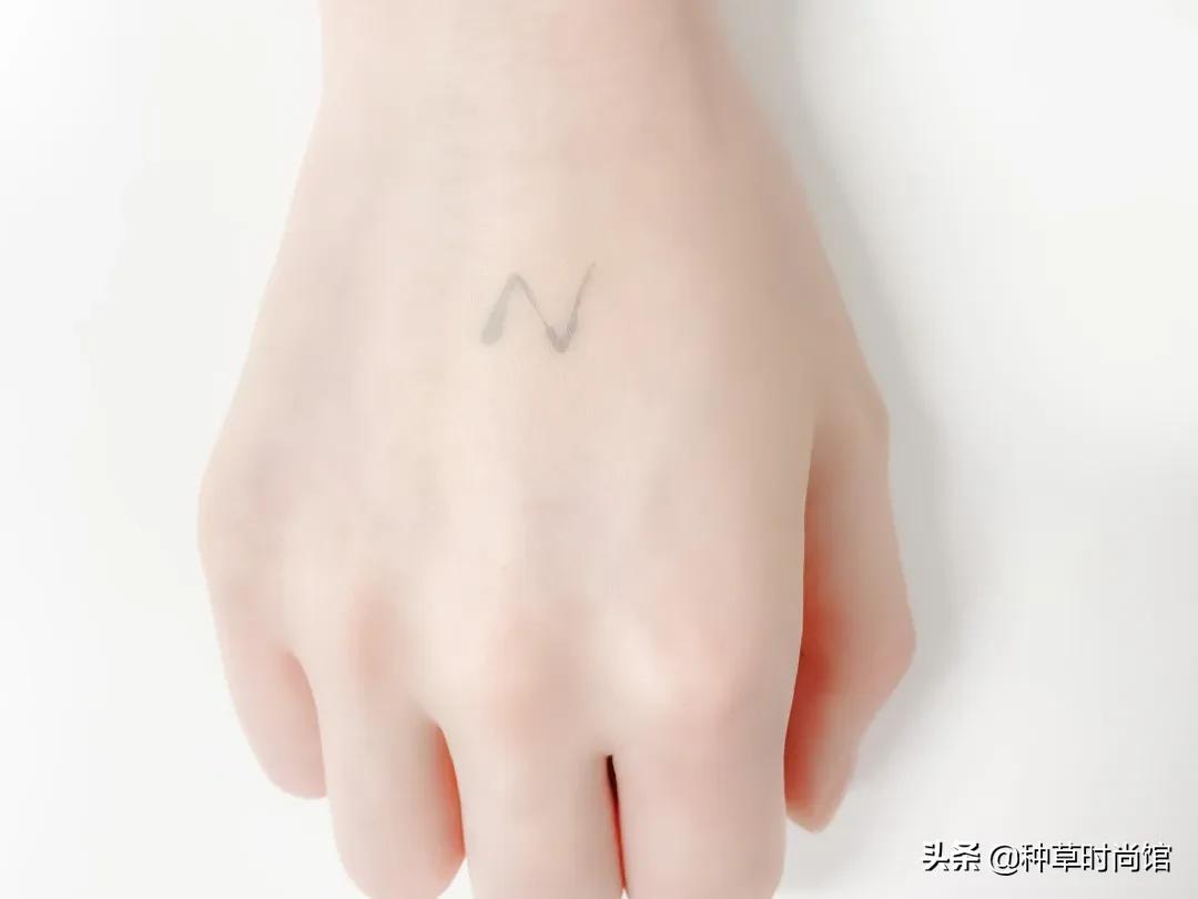 2020口碑最好粉底液油痘皮,最近最火的粉底液控油遮瑕