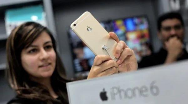 买iphone有孔无锁什么意思,怎么看iphone有锁还是无锁