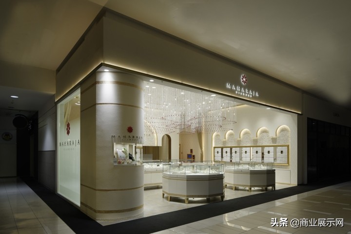 日本大阪arai专卖店,日本大阪shoei店