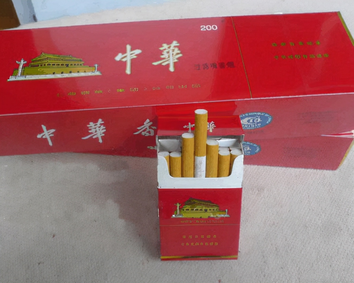 那些你忍住了的寂寞,你抽过寂寞的香烟吗