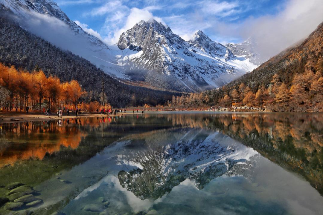 9月国内最美的10个最佳旅行地推荐,金秋十月寻找最美旅行地