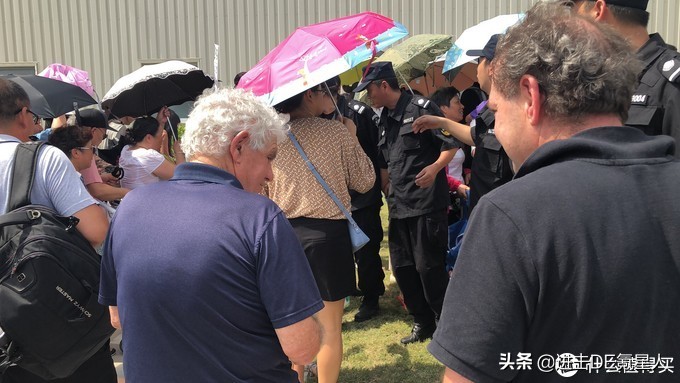 costco开业4小时被挤爆,costco开业一周被玩坏
