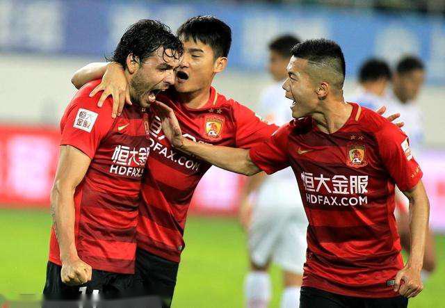 黄博文讲恒大完整视频,16岁踢上中超