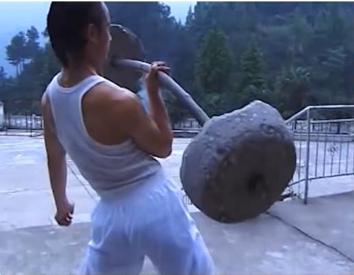 武当拳法第一人陈师行,武当道长陈师行打八极拳