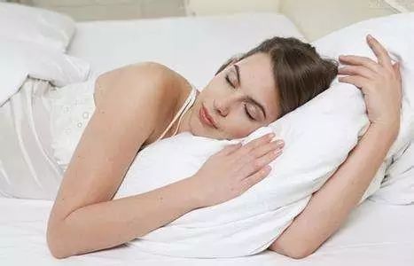 孕妇怎么缓解胃胀反胃,孕妈总是胃酸怎么办