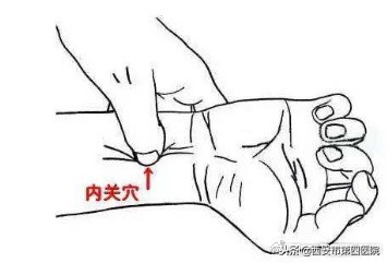 拔火罐的历史故事,拔火罐的真相揭秘