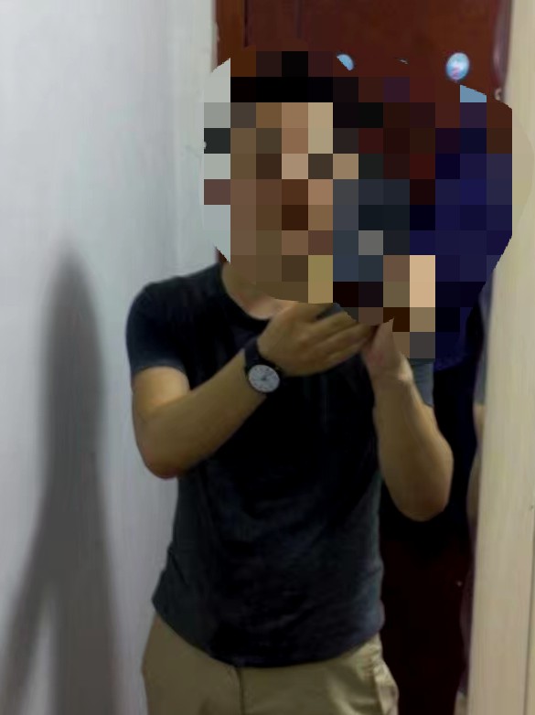 戴摩凡陀手表丢人不,戴老款手表丢人吗