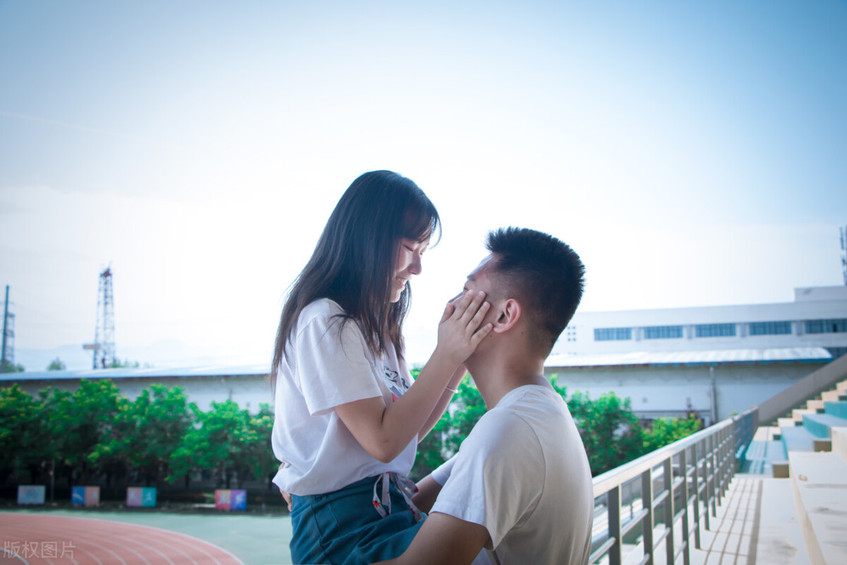 孕妈妈补充叶酸应该食用哪些食物,孕妇可以吃哪些含叶酸高的食物