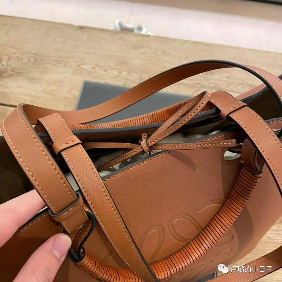 职场女性简单轻便托特包推荐,初入职场轻奢托特包推荐