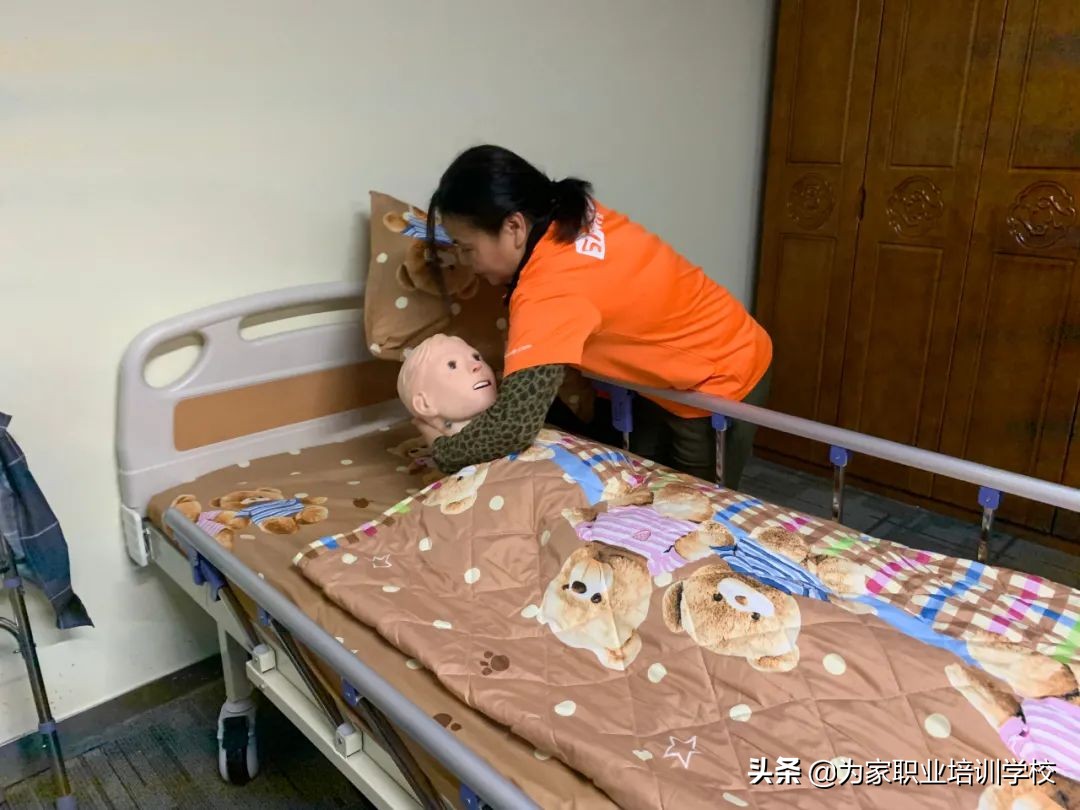 如何做养老服务行业,养老培训行业发展前景