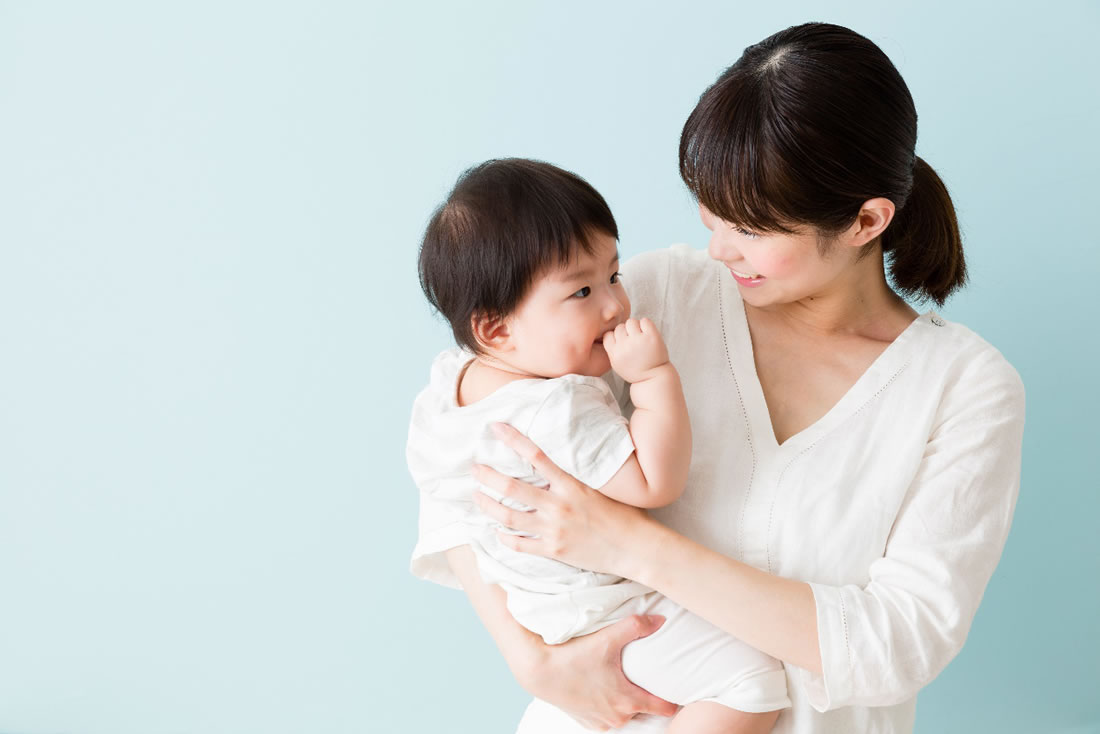给孩子断奶好心疼,孩子无痛断奶的正确方法