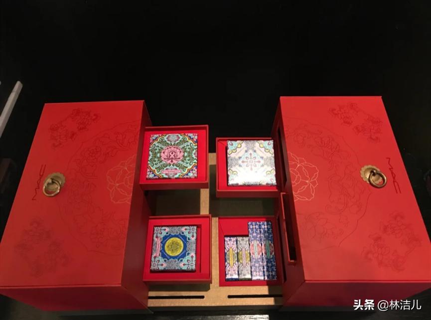 这些彩妆大牌又来搞事情了！MAC联名故宫，植村秀中国红美炸了