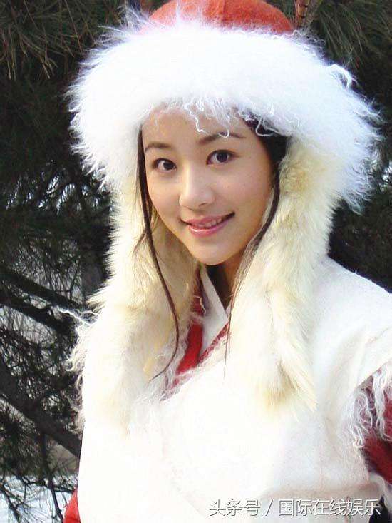 韩雪越优秀的人越自律,自律且努力别让生活太安逸韩雪