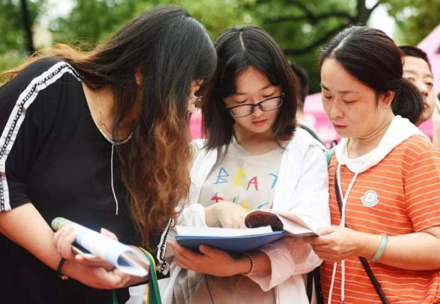 分数不达二本线，上不了本科大学？这4个补救机会要抓住