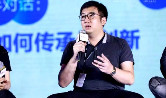 拉芳集团吴景璇全家福,拉芳集团老板个人资料简介