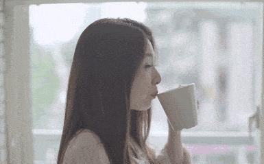 明星们去脸浮肿的方法,明星脸部水肿怎么快速消除